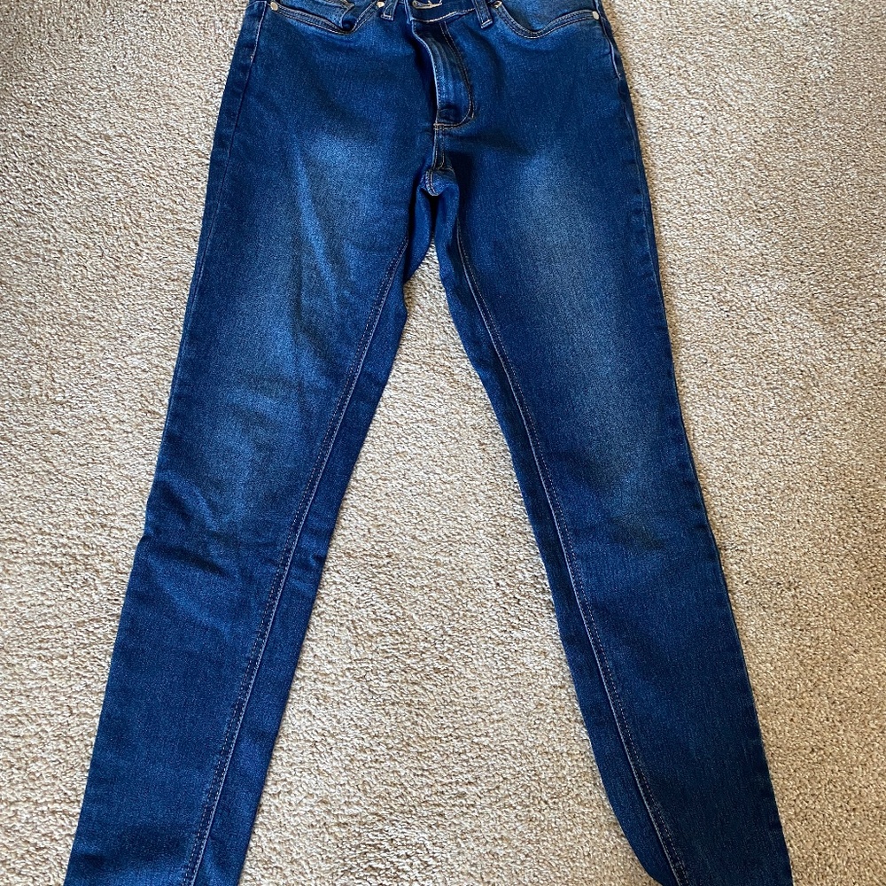 Venus brand bumlifter skinny jeans